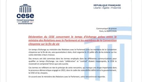 Du « Cocktail de célébration » au rétropédalage : le communiqué du CESE n’efface pas l’indécence